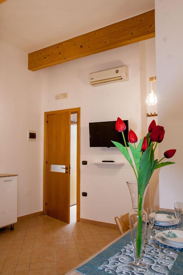 Amore Se-Wooden Apartments Corato Buitenkant foto